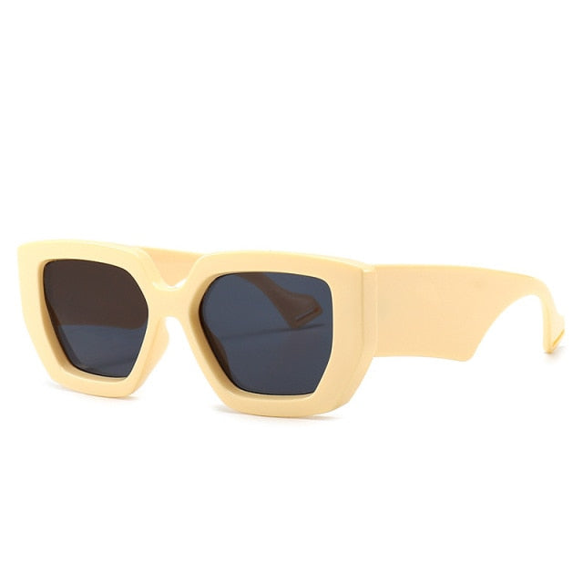 Trendy Celebrity-Fashion Shades - Bold Retro Design Thick Frame Sunglasses